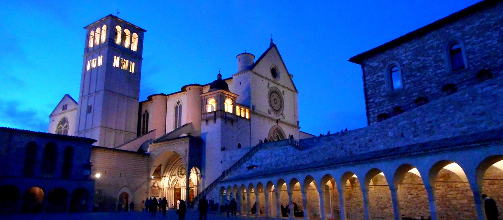 What to see in the surroundings of Agriturismo Pratovalle near Cortona